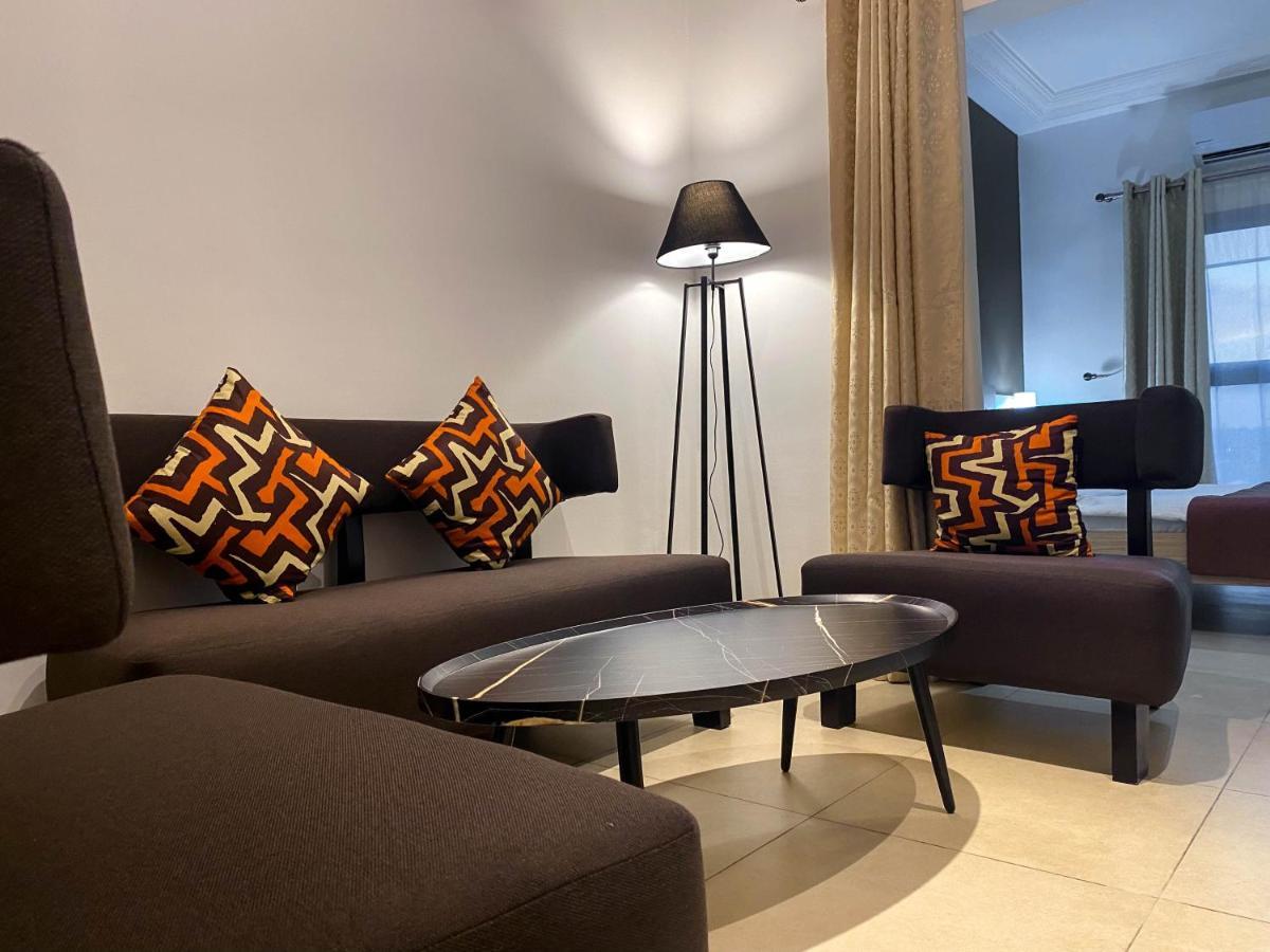 Robert'S Hotel Abidżan Zewnętrze zdjęcie